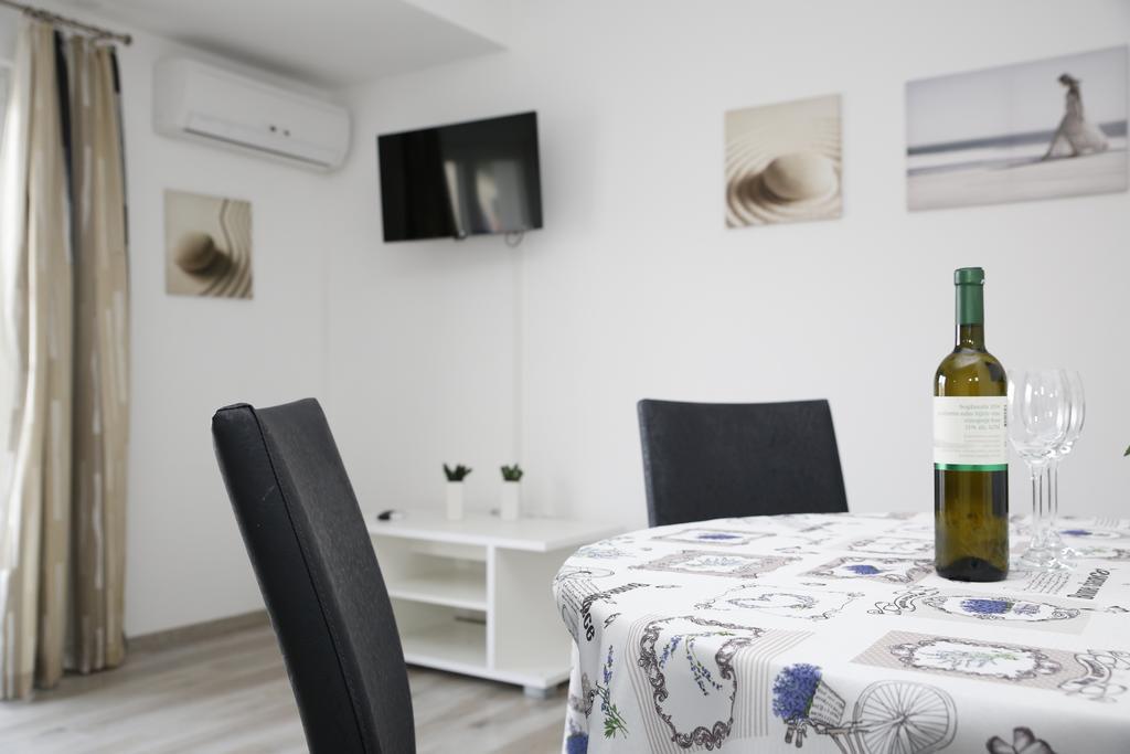 Apartments Gabrijel 沃迪切 外观 照片