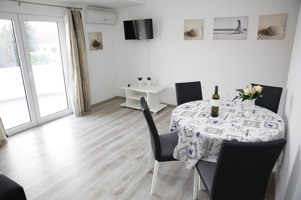 Apartments Gabrijel 沃迪切 外观 照片
