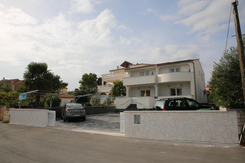 Apartments Gabrijel 沃迪切 外观 照片